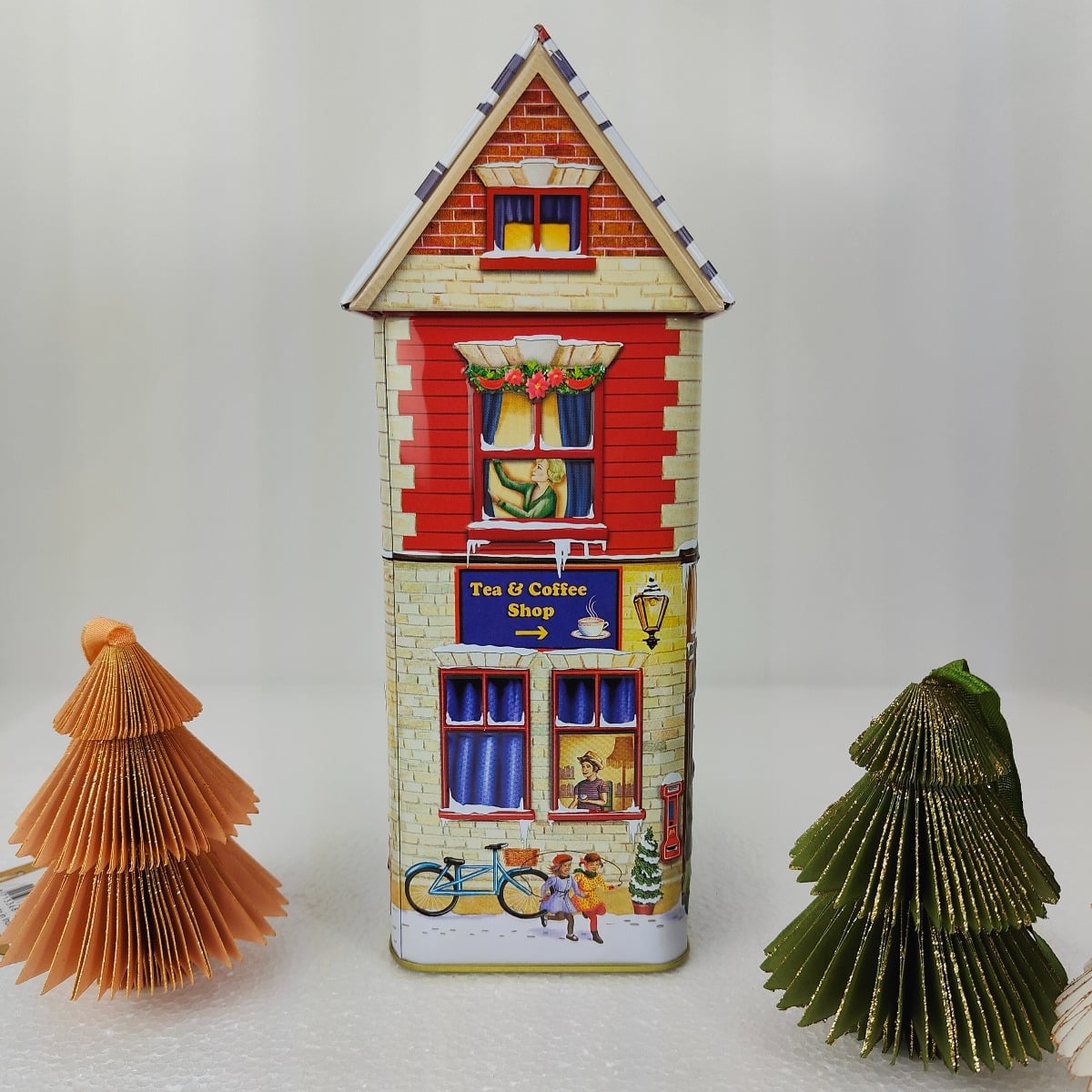 kaged_se_julens_kaffe_og_te_butik_c.jpg Kagedåse Julens kaffe og te butik c