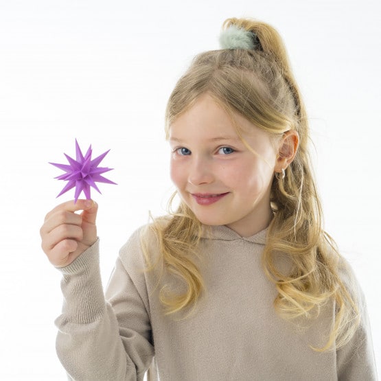 8_cm_lilla_ministjerne_2025_rsstjerne_plast_med_led_a_1.jpg 8 cm lilla ministjerne – 2025 årsstjerne – Plast med LED a