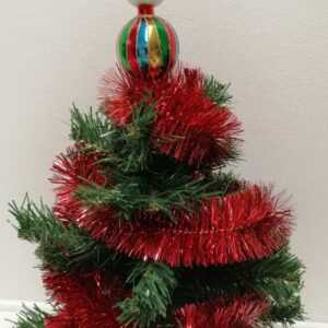 Busket rød guirlande 2.7 mtr