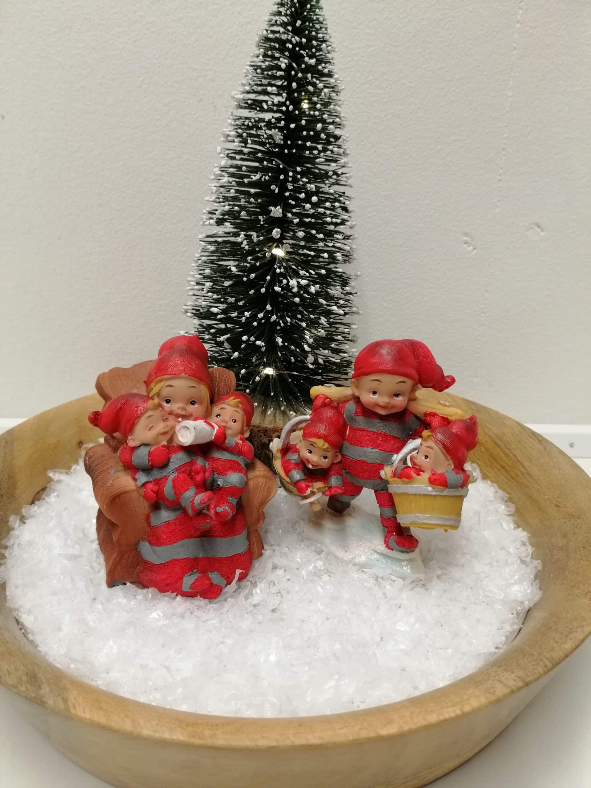 nissetumlingernes-super-mor-og-far-a_zpvensjw06gy2p0n.jpg Nissetumlingernes super mor og far