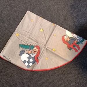 Drillenisser juletræstæppe Ø 135 cm a