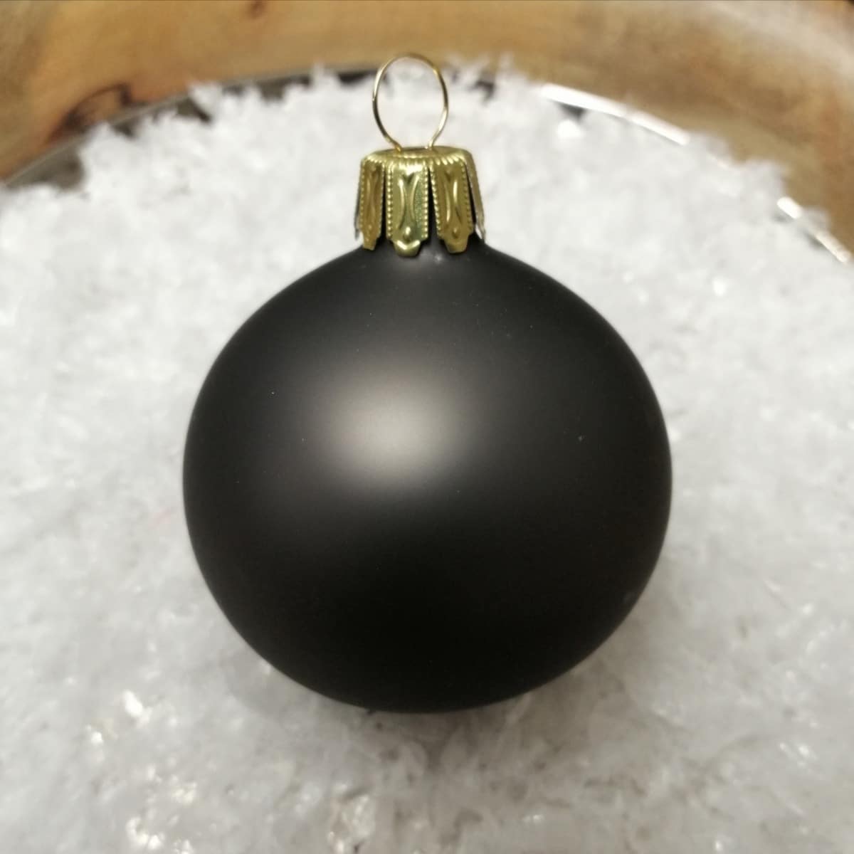 silkematte_koksgr_mundbl_ste_juletr_skugler_6_cm.jpg Silkematte koksgrå mundblæste juletræskugler Ø 6 cm