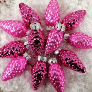 Pink og rosa juletræskogler