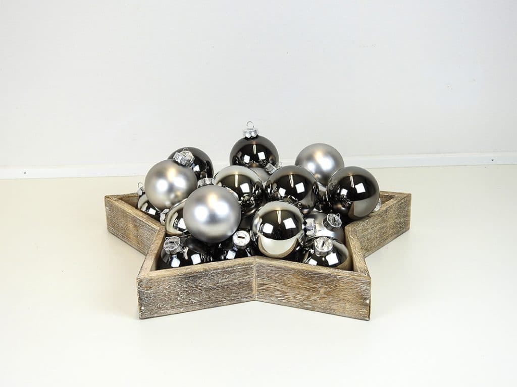 gr-og-slv-juletrskugler--6-cm_t0uavvmjgomfvgng.jpg Grå og sølv juletræskugler Ø 6 cm