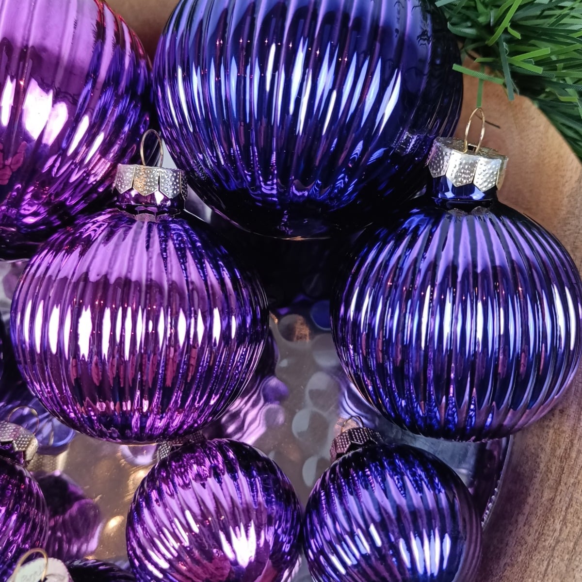 Lilla juletræskugler struktur sortiment 13 stk b