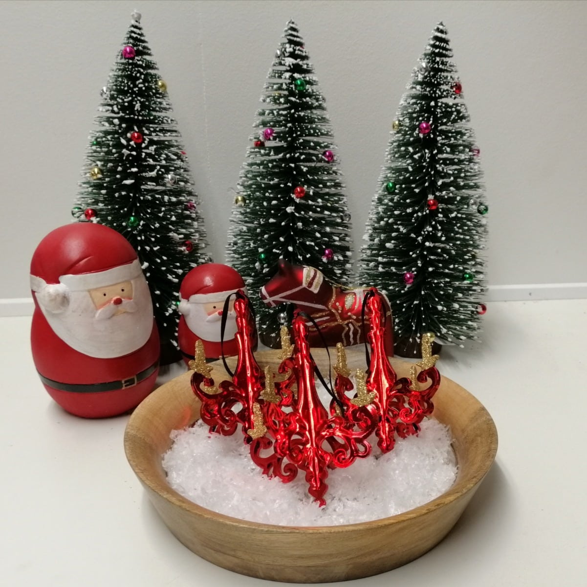 Røde lysekroner juletræs kugler 3 stk. c