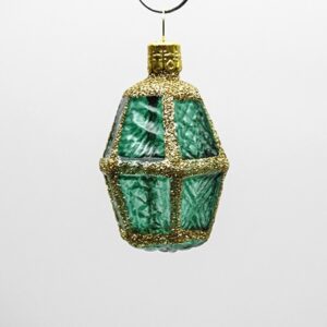 Grøn buttet lanterne juletræskugle med glas vinduer