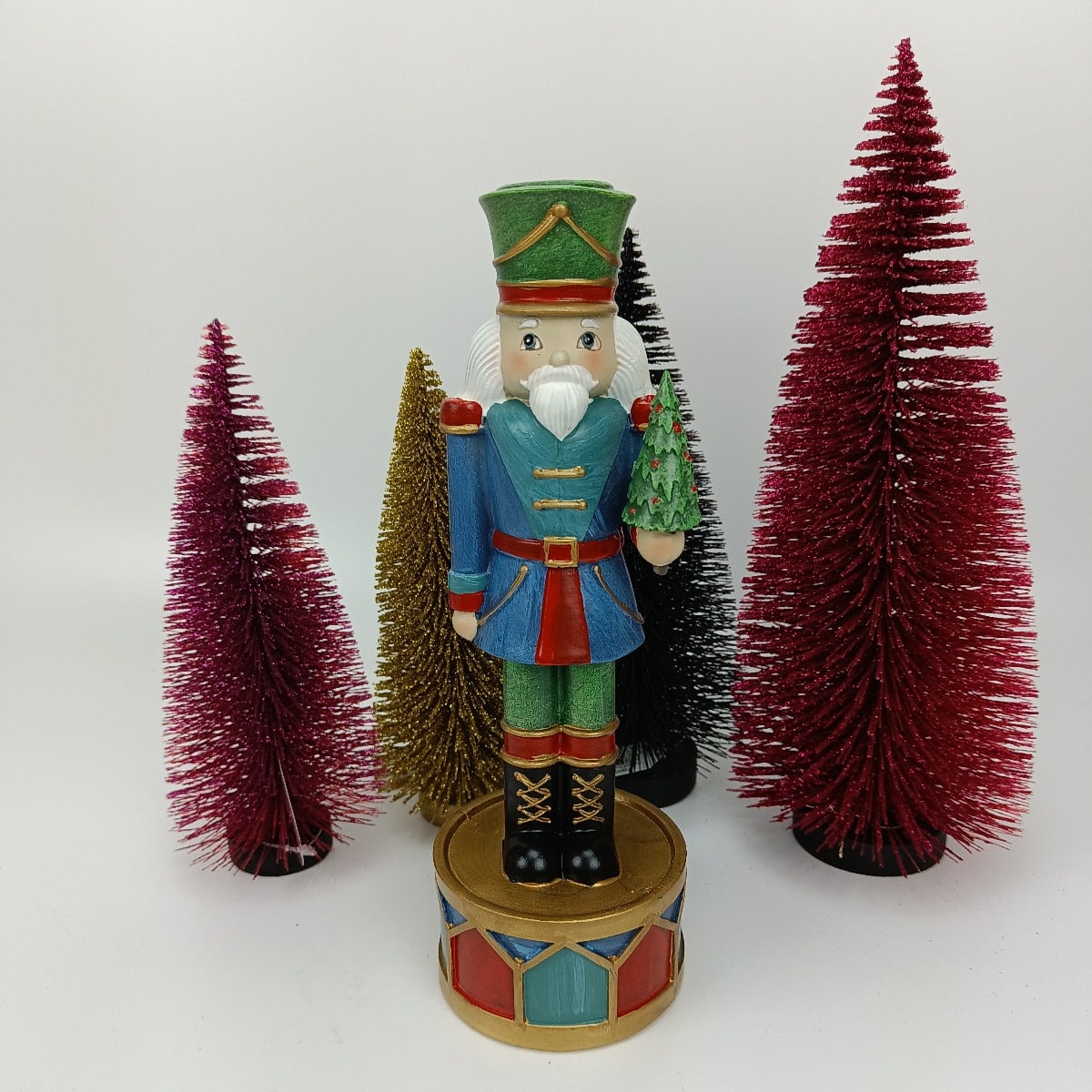 Nøddeknækker lysestager 24 cm 2 stk. b